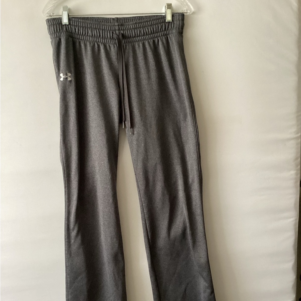 Under Armour gray sweat Pants